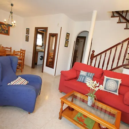 Arenda Pino Alto Holiday Rioja 2 Сasa de vacaciones Miami Platja (Miami Playa)